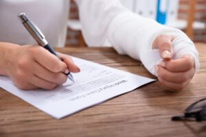 When To Hire An Injury Lawyer