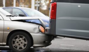 When Should You Hire a Lawyer After a Truck Accident?